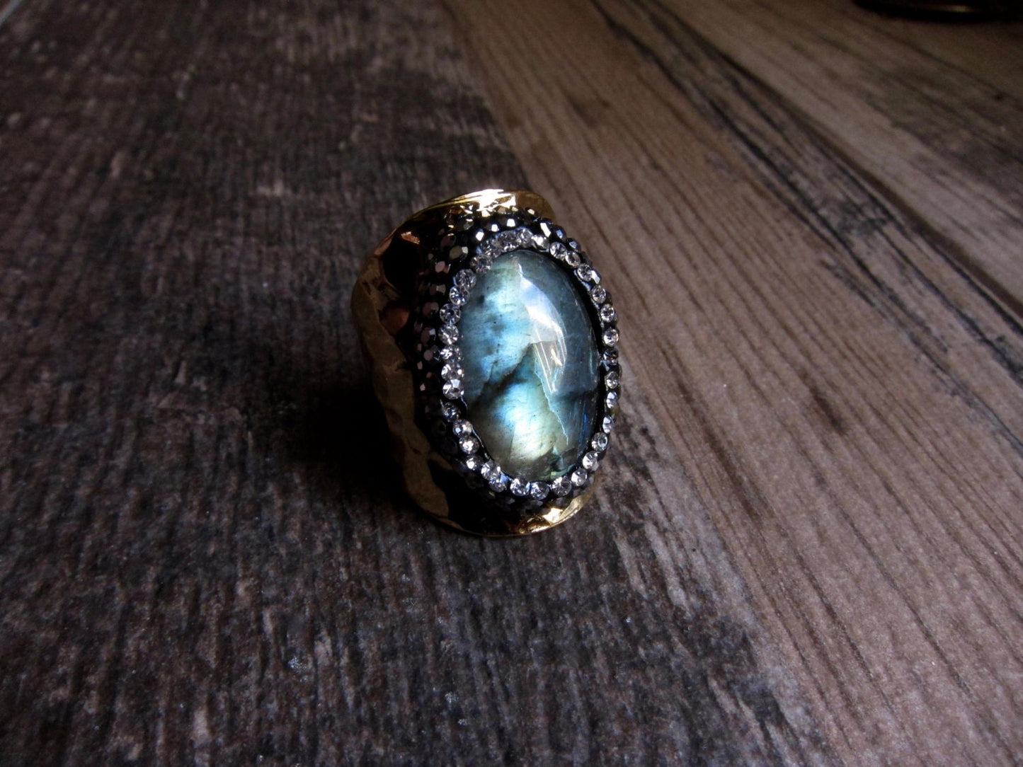 Lucinda Labradorite Ring