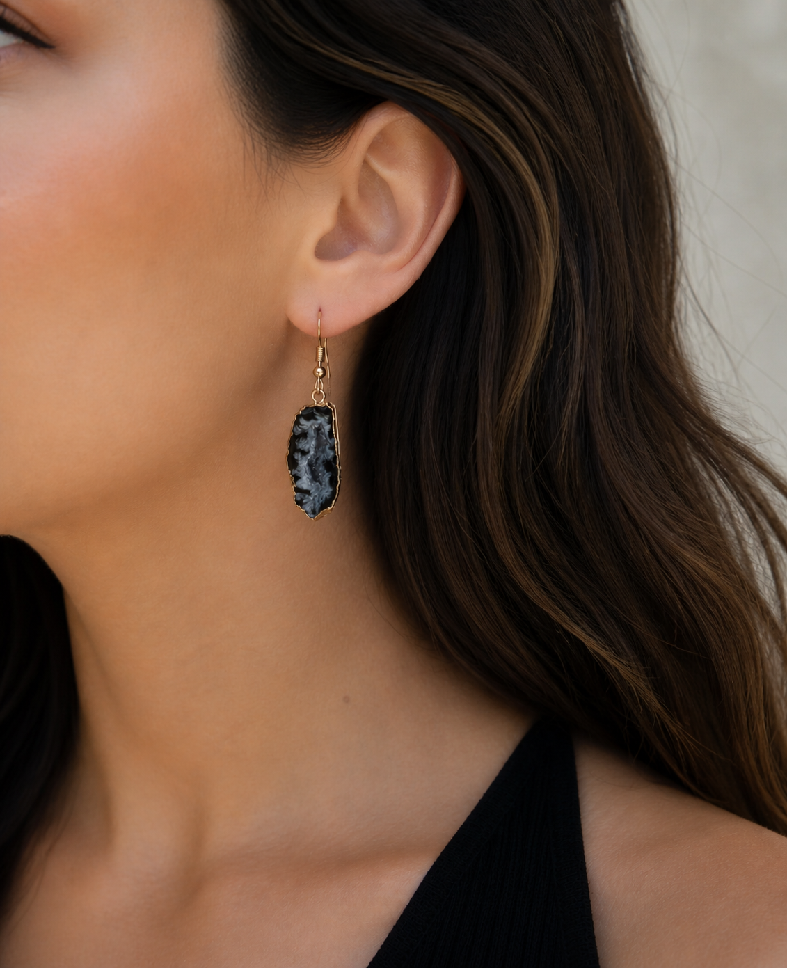 Plata Geode Earrings | Silver Sliced Geode Agate Dangle Earrings