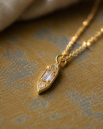 Dainty Gold Clear Crystal Pendant Necklace,  Minimal Clear Quartz Necklace, Art Deco Gemstone Pendant, Everyday Jewelry Gift for Her
