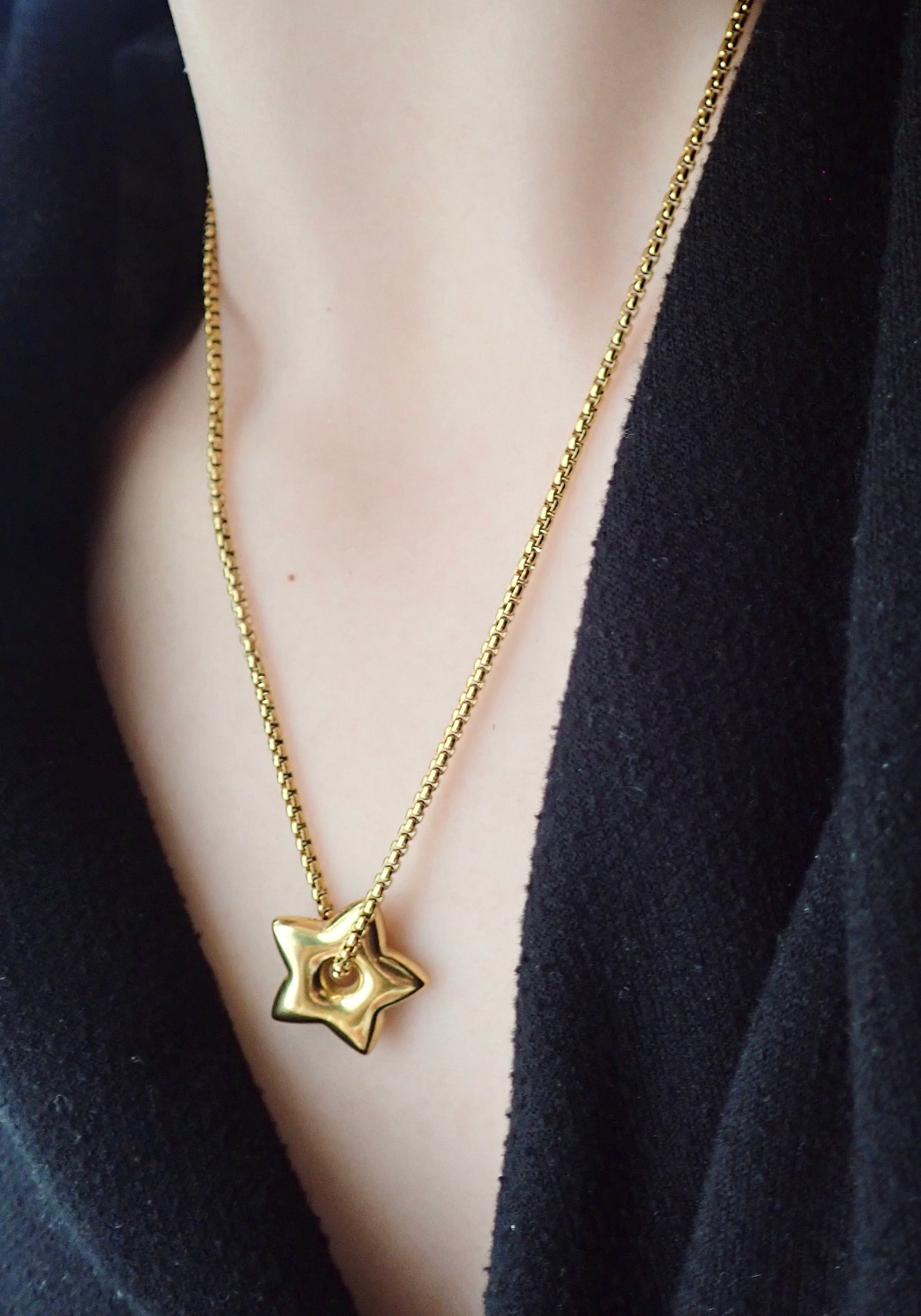 Puffy Star Waterproof Necklace