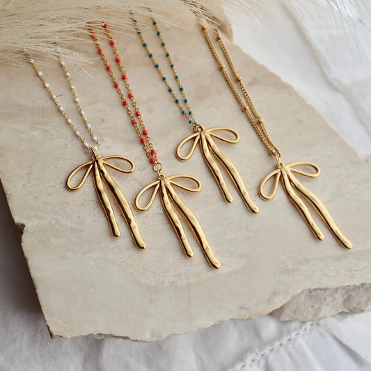 Bow Bow Necklace