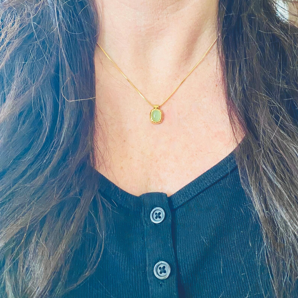 Adventurine Cabochon Necklace