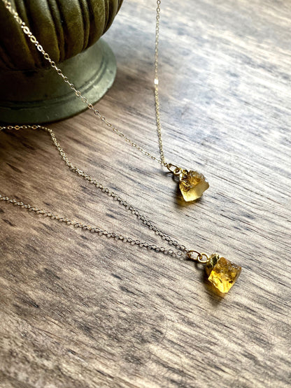 Dainty Raw Citrine Pendant Necklace, Gold Capped Crystal on 18k Gold Filled Chain – Small November Birthstone Gift for Her