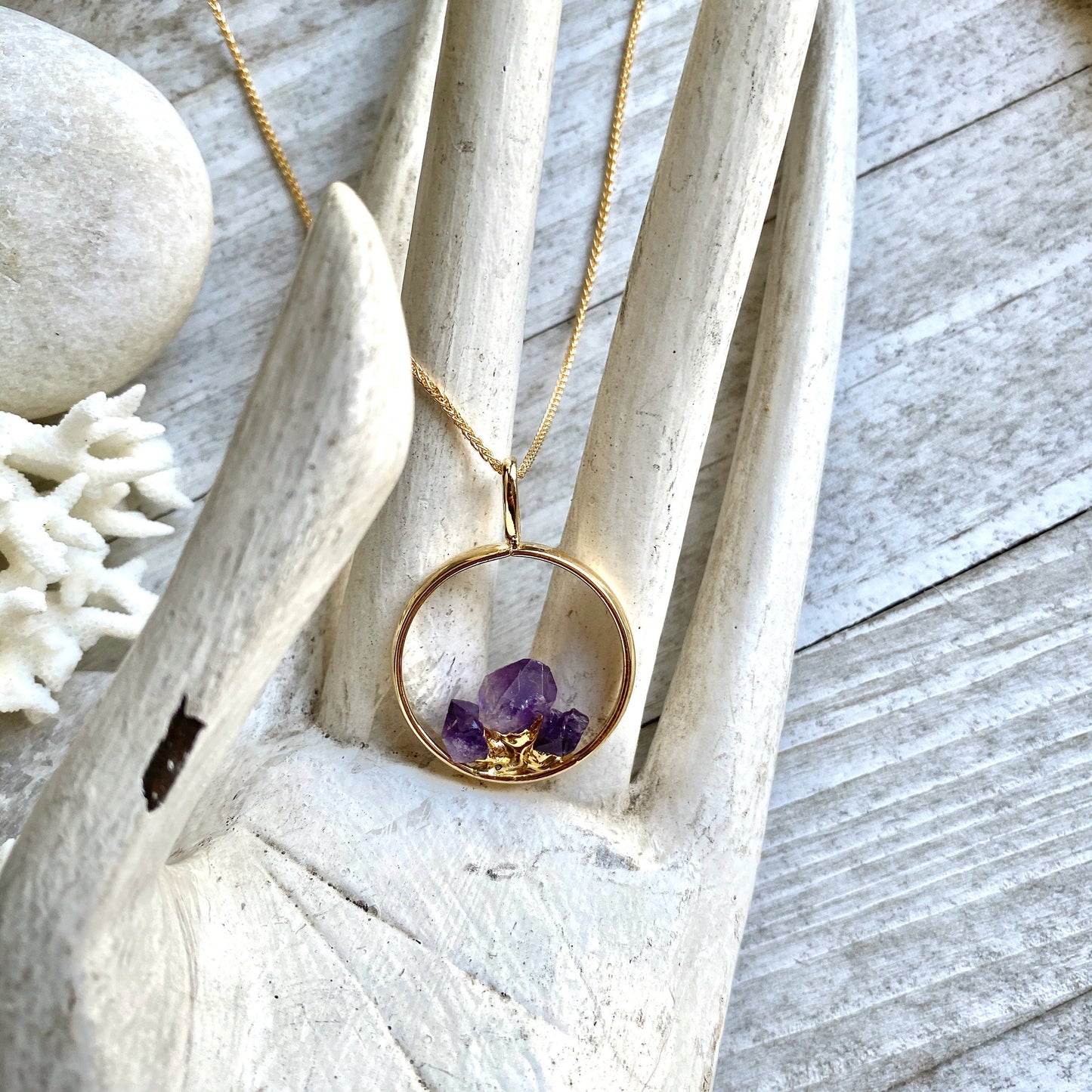 Amethyst Pendant Necklace, Crystal Necklace Gold, Amethyst Jewelry,Round Gemstone Pendant,February Birthstone Jewelry,Statement Gift for Her