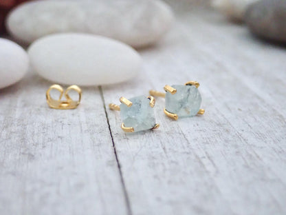 Dainty Raw Aquamarine Earrings – Prong Set in Solid 14k Gold
