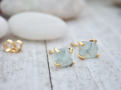 Dainty Raw Aquamarine Earrings – Prong Set in Solid 14k Gold