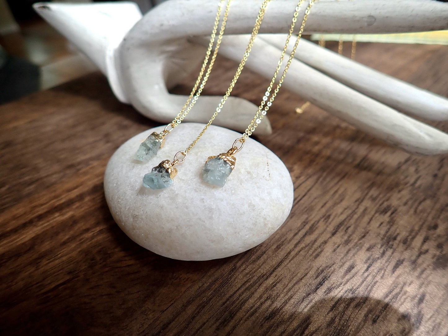 Dainty Aquamarine Pendant Necklace, Raw Crystal Charm Necklace,Natural Aquamarine Jewelry, March Birthstone Gift for Her