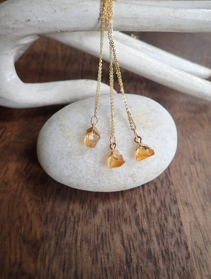 Dainty Raw Citrine Pendant Necklace, Gold Capped Crystal on 18k Gold Filled Chain – Small November Birthstone Gift for Her
