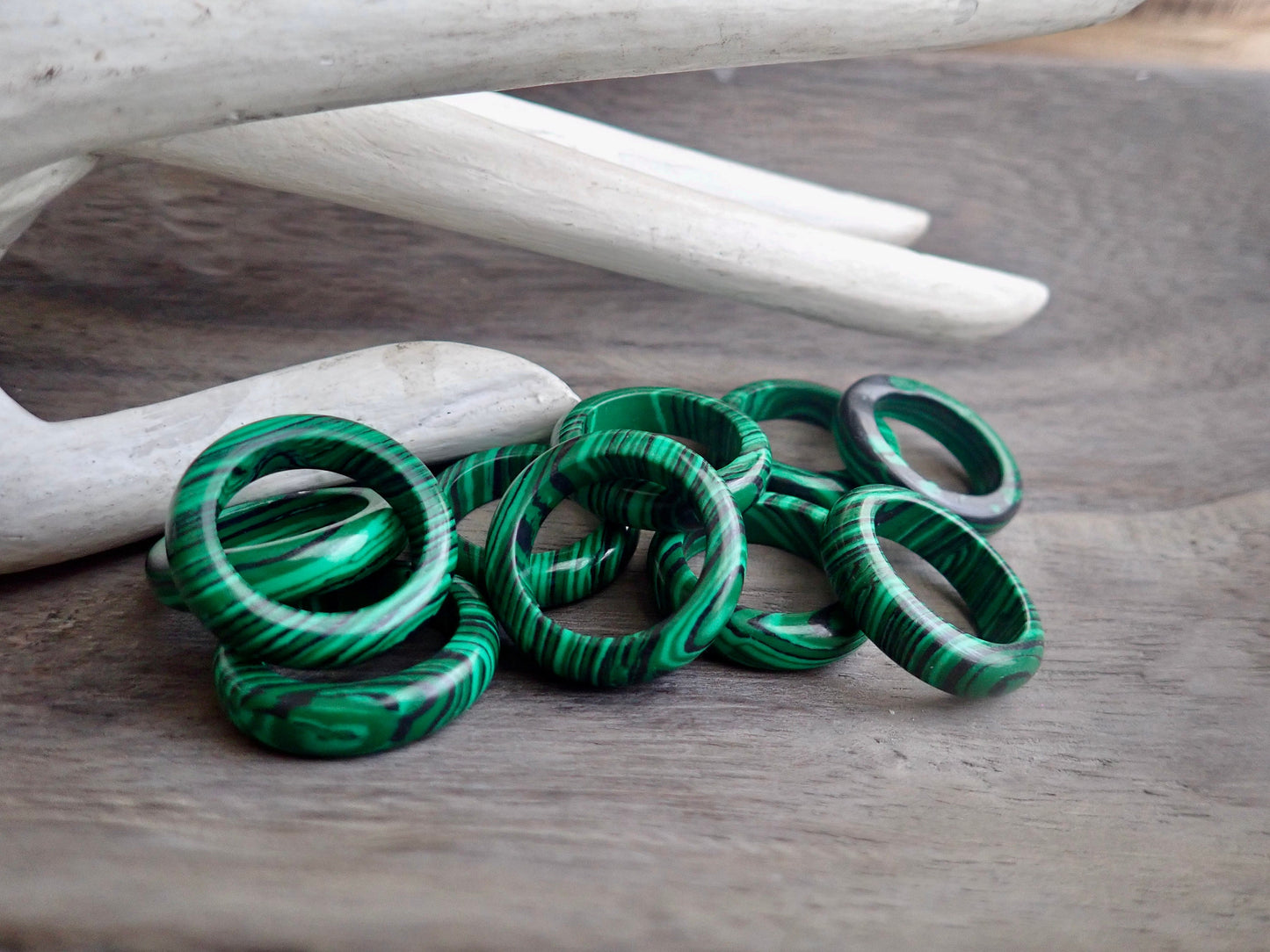 Malachite Solid Gemstone Ring, Stone Band Ring,Malachite Ring,Carved Stone Ring,Green Stone Ring ,Stone Thumb Ring, Stone Ring for Him Gift