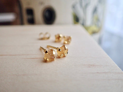Raw Citrine Stud Earrings – Natural Gemstone Nuggets in 14k Gold Prong Settings