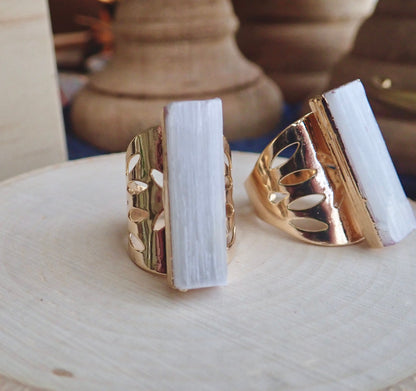 Chunky Selenite Ring, Large White Crystal Gemstone Ring,Raw Stone Statement Ring Adjustable