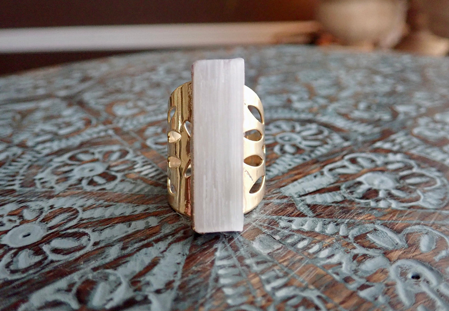 Chunky Selenite Ring, Large White Crystal Gemstone Ring,Raw Stone Statement Ring Adjustable