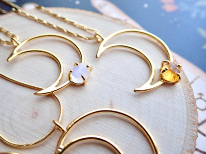La Luna Bella Moon Necklace - Gold Crescent Moon Pendant with Birthstone