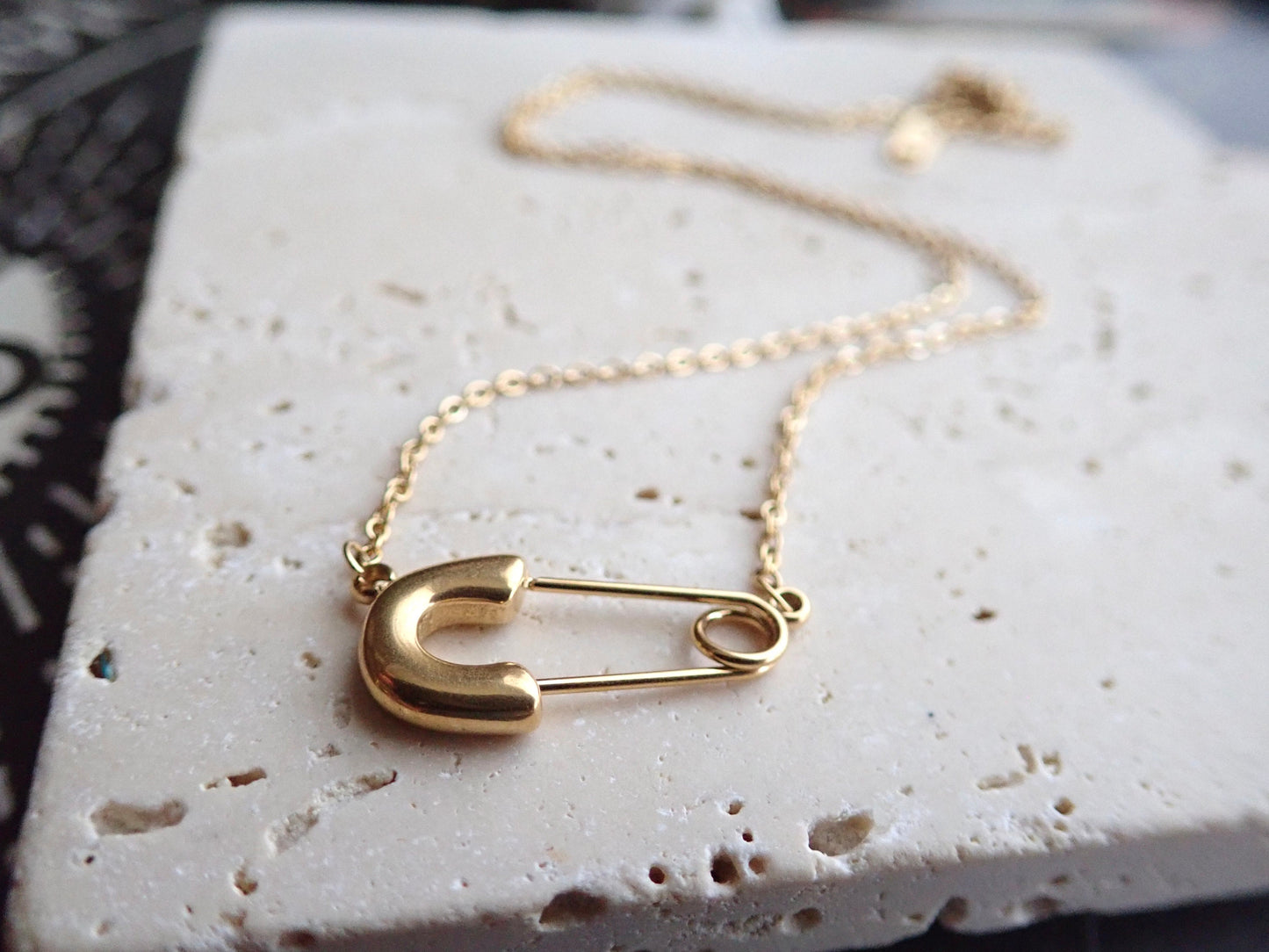 Gold Safety Pin Necklace – 14k Gold Plated – Dainty Punk-Inspired Jewelry – Edgy Minimalist Necklace – Layering Gift for Her