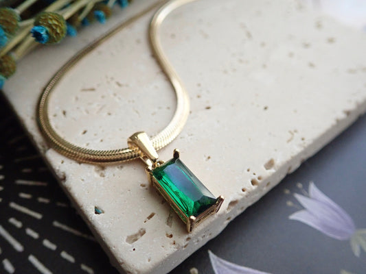 Emerald Baguette Necklace, Ethical Gemstone Necklace, Rectangle Emerald Necklace, Gold Herringbone Snake Chain, Crystal Layering Necklace