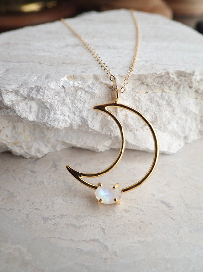 Moonstone Moon Necklace Gold, Crescent Moon Necklace, June Birthstone Crystal Necklace , Moon Gemstone Pendant, Handmade Jewelry Gift