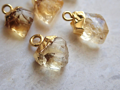 Dainty Raw Citrine Pendant Necklace, Gold Capped Crystal on 18k Gold Filled Chain – Small November Birthstone Gift for Her