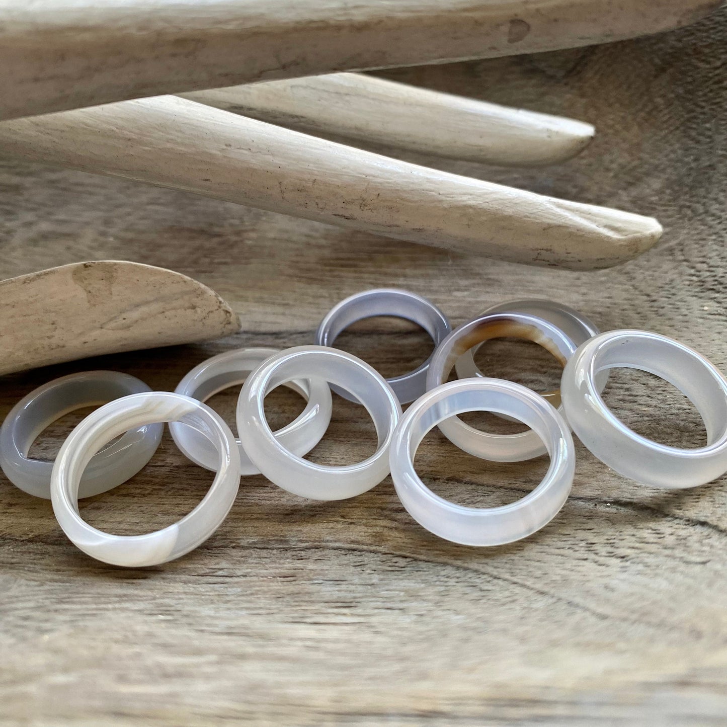 White Clear Solid Agate Stone Band Ring, Solid Gemstone Ring, Carved Stone Ring, Medium Stone Band Ring, Stacking Crystal Ring