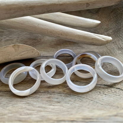 White Clear Solid Agate Stone Band Ring, Solid Gemstone Ring, Carved Stone Ring, Medium Stone Band Ring, Stacking Crystal Ring
