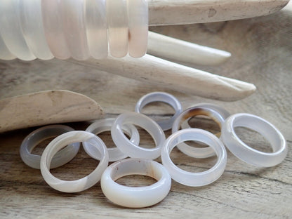 White Clear Solid Agate Stone Band Ring, Solid Gemstone Ring, Carved Stone Ring, Medium Stone Band Ring, Stacking Crystal Ring