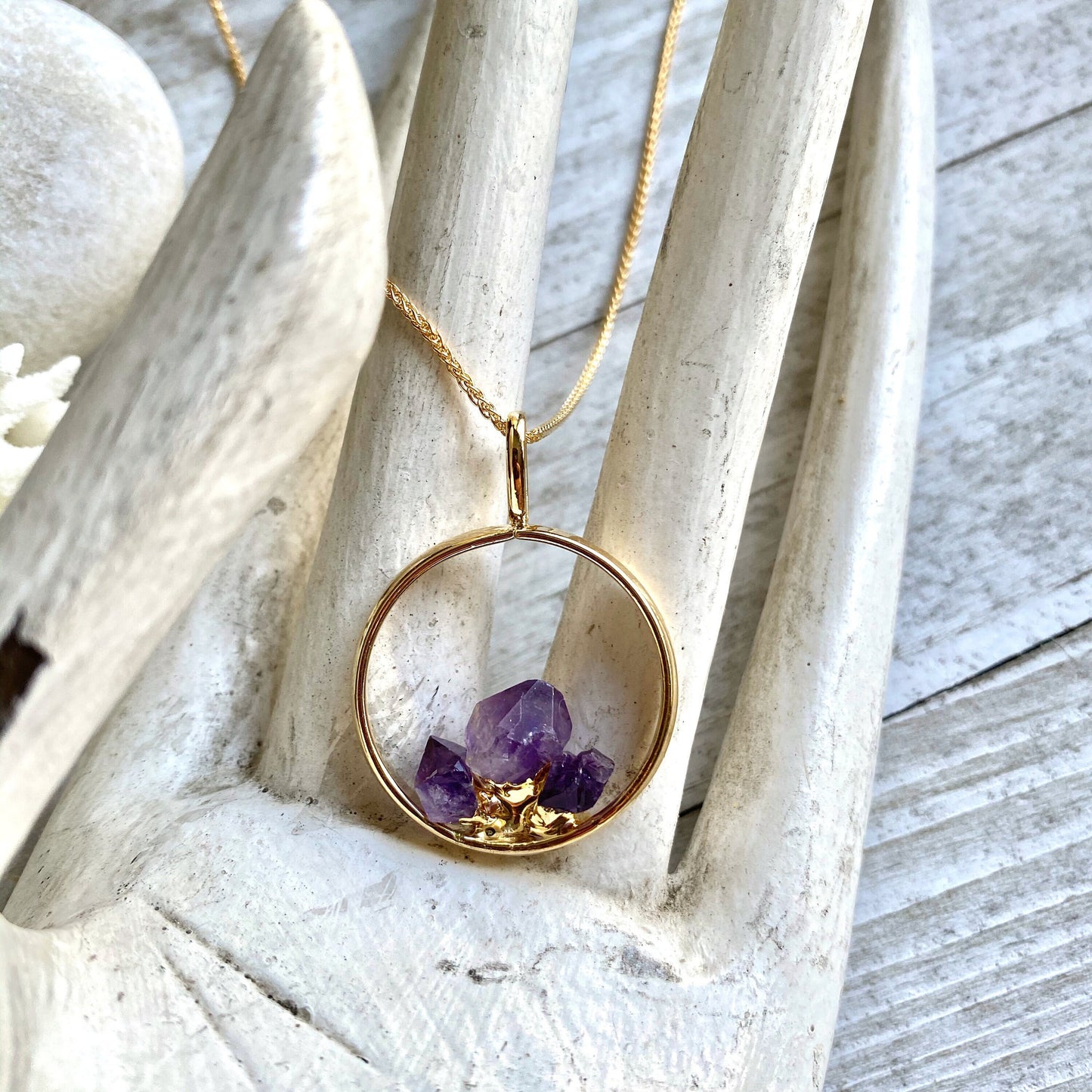 Amethyst Pendant Necklace, Crystal Necklace Gold, Amethyst Jewelry,Round Gemstone Pendant,February Birthstone Jewelry,Statement Gift for Her