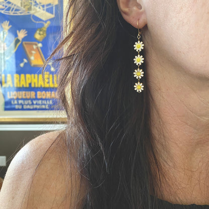 Colorful Daisy Dangle Earrings – Long Enamel Flower Drop Earrings in Pink, Baby Blue, or White – Coquette Floral Jewelry