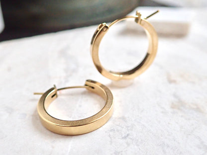 Gold Hoop Earrings Small Medium, Gold Fill Hoops, WATERPROOF Everyday Hoops, Minimalist Jewelry,No Tarnish Earrings,Gift for Wife Girlfriend