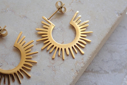 18K Gold Sunburst Hoop Earrings • Waterproof Lightweight Hoops •  Gold Filled Stainless Steel Earrings, Medium Spiked Hoops,Minimalist Hoops