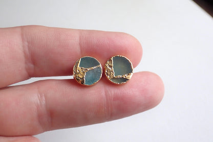 Seafoam Teal Round Stud Earrings Gold Veins – Kintsugi Inspired Jewelry, Minimalist Gemstone Earrings,Round Stone Post Earrings,Gift for Her