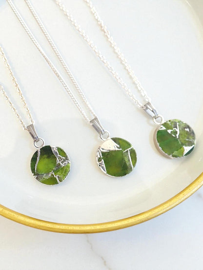 Peridot  Necklace Silver Green Coin Pendant Necklace, Mojave Gemstone Necklace, Kintsugi Crystal Jewelry, August Birthstone Gift for Her