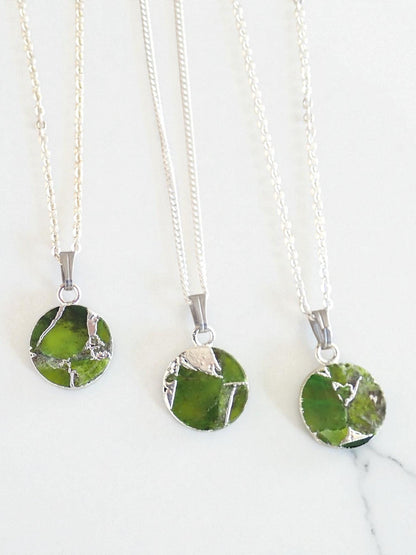 Peridot  Necklace Silver Green Coin Pendant Necklace, Mojave Gemstone Necklace, Kintsugi Crystal Jewelry, August Birthstone Gift for Her