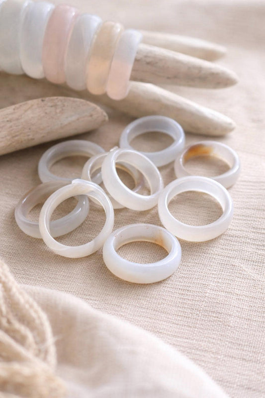 White Clear Solid Agate Stone Band Ring, Solid Gemstone Ring, Carved Stone Ring, Medium Stone Band Ring, Stacking Crystal Ring