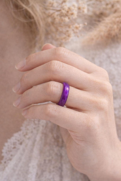 Purple Lavender Solid Stone Ring Band,  Carved Agate Thumb Ring, Medium Thick  Gemstone Ring, Stacking Crystal Ring