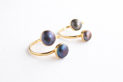 Gold Freshwater Pearl Crossover Ring, Peacock Pearl Double Gemstone Wrap Ring, June Birthstone Gift