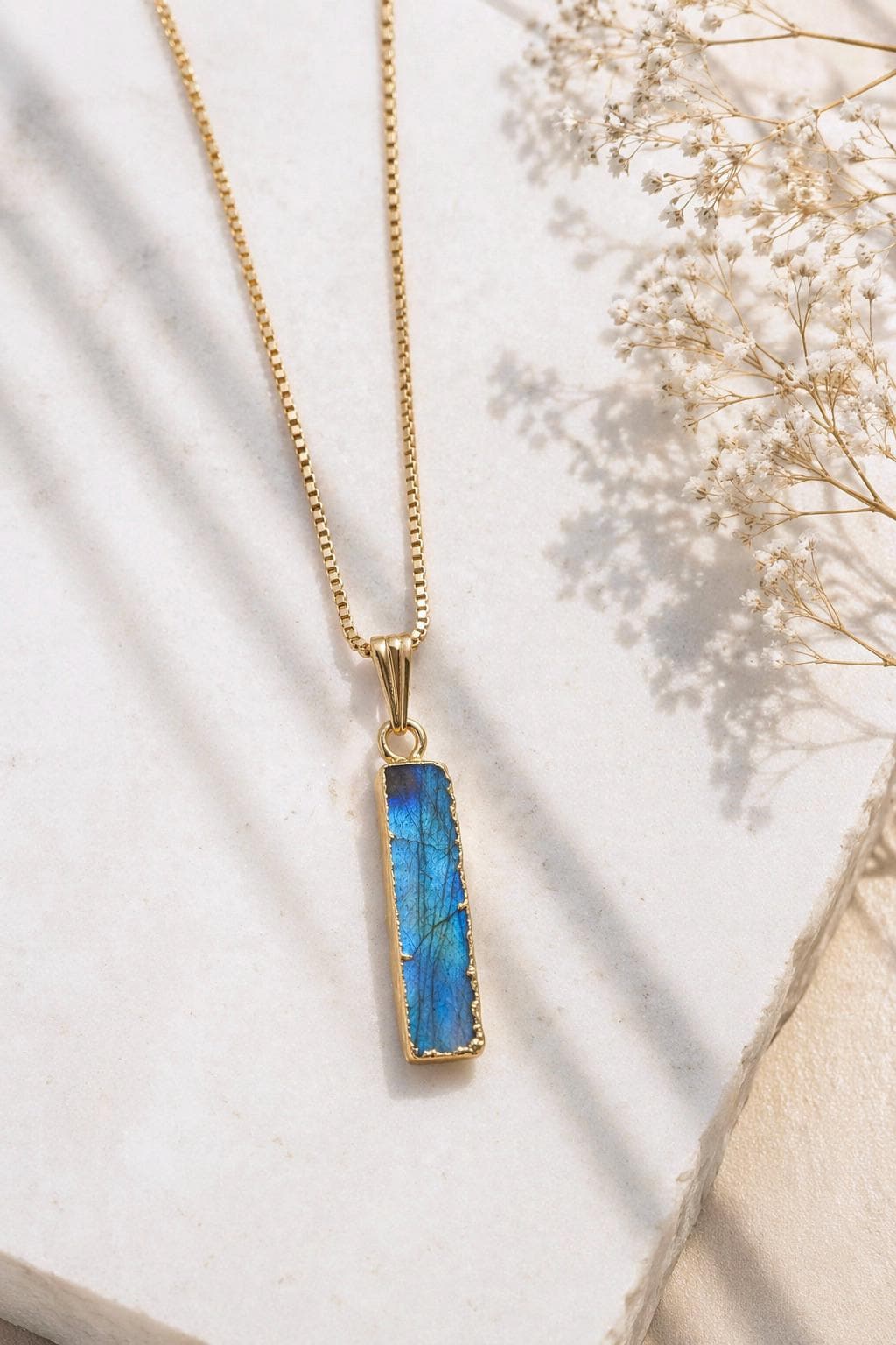 Flashy Labradorite Necklace, Blue Flash Labradorite Pendant, Minimalist Gemstone Bar Necklace