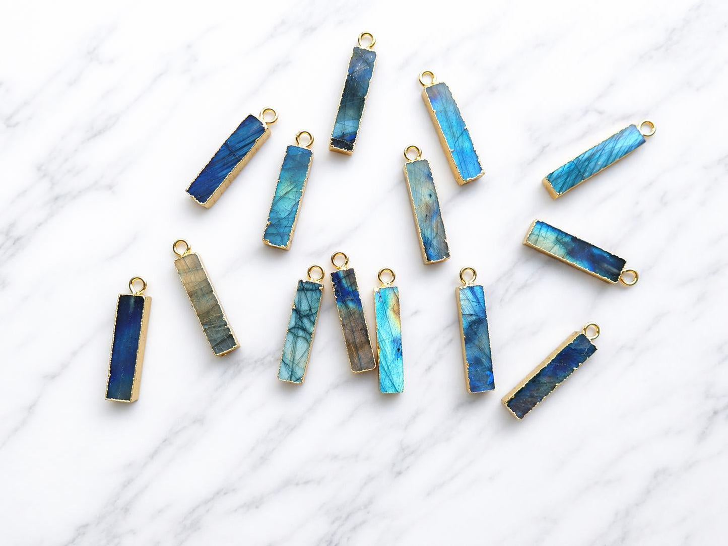 Flashy Labradorite Necklace, Blue Flash Labradorite Pendant, Minimalist Gemstone Bar Necklace