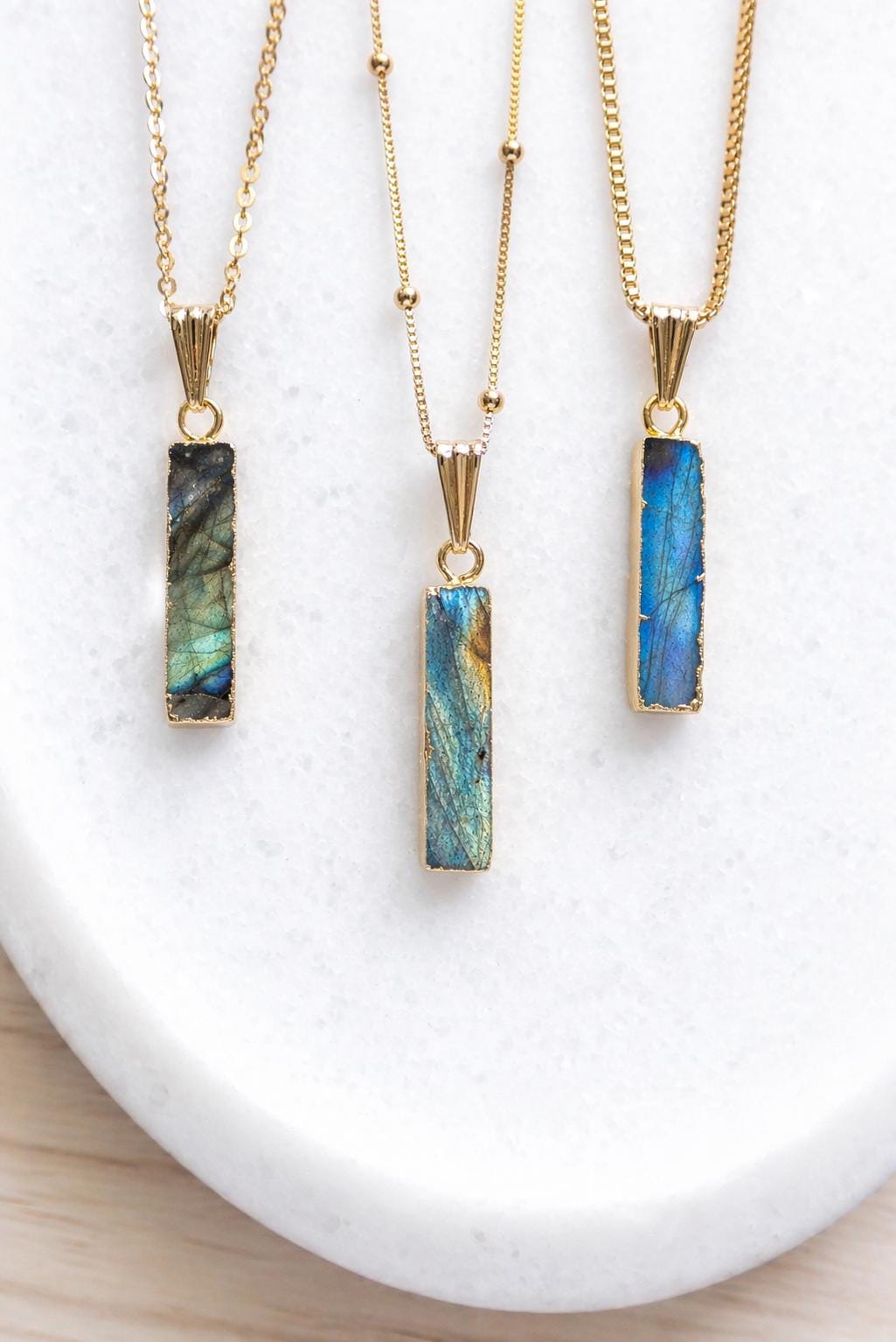 Flashy Labradorite Necklace, Blue Flash Labradorite Pendant, Minimalist Gemstone Bar Necklace