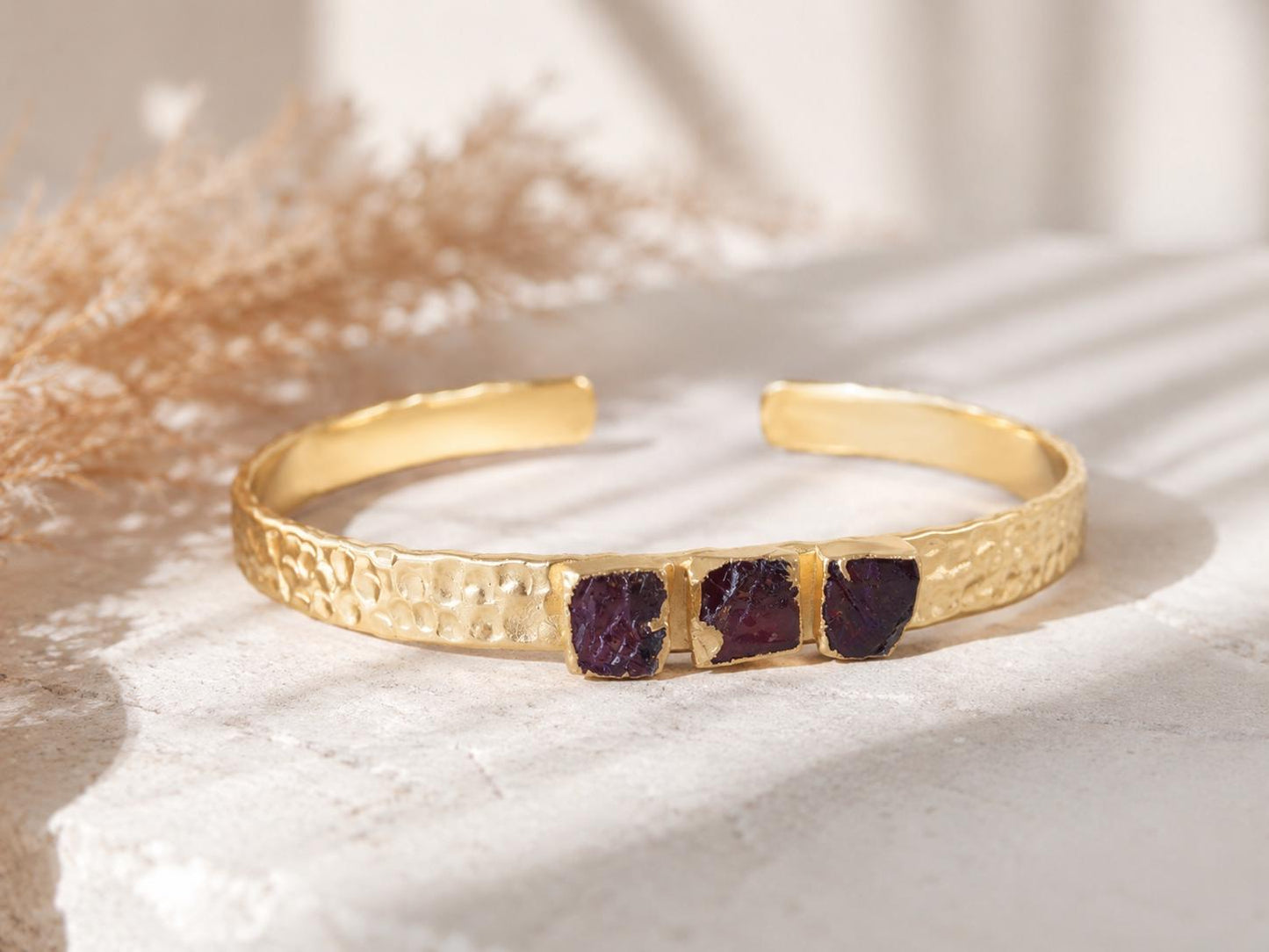 Raw Garnet Cuff Bracelet, Natural Garnet Bracelet, Gold Hammered Cuff, January Birthstone Jewelry, Adjustable Gemstone Bracelet,Gift for Her