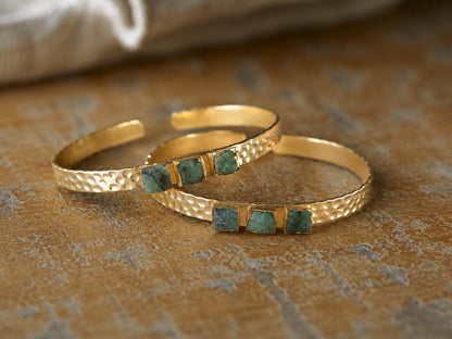 Raw Emerald Gold Cuff Bracelet, Hammered Adjustable Bangle with Natural Green Gemstones, May Birthstone Jewelry