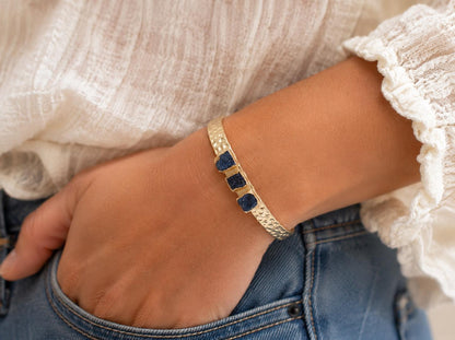 Raw Sapphire Gold Cuff Bracelet, Hammered Gold Bracelet, September Birthstone Gift