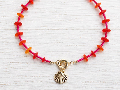 Colorful Beaded Front Clasp Necklace, Coastal Sea Glass Charm Holder Necklace, Dopamine Jewelry, Gold Scallop Charm, Summer Jewelry Gift
