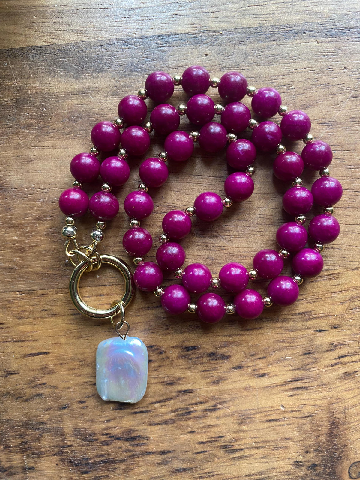 Berry Purple Jade Beaded Necklace, Freshwater Pearl Pendant, June Birthstone Gift, Gold Gemstone Charm Holder