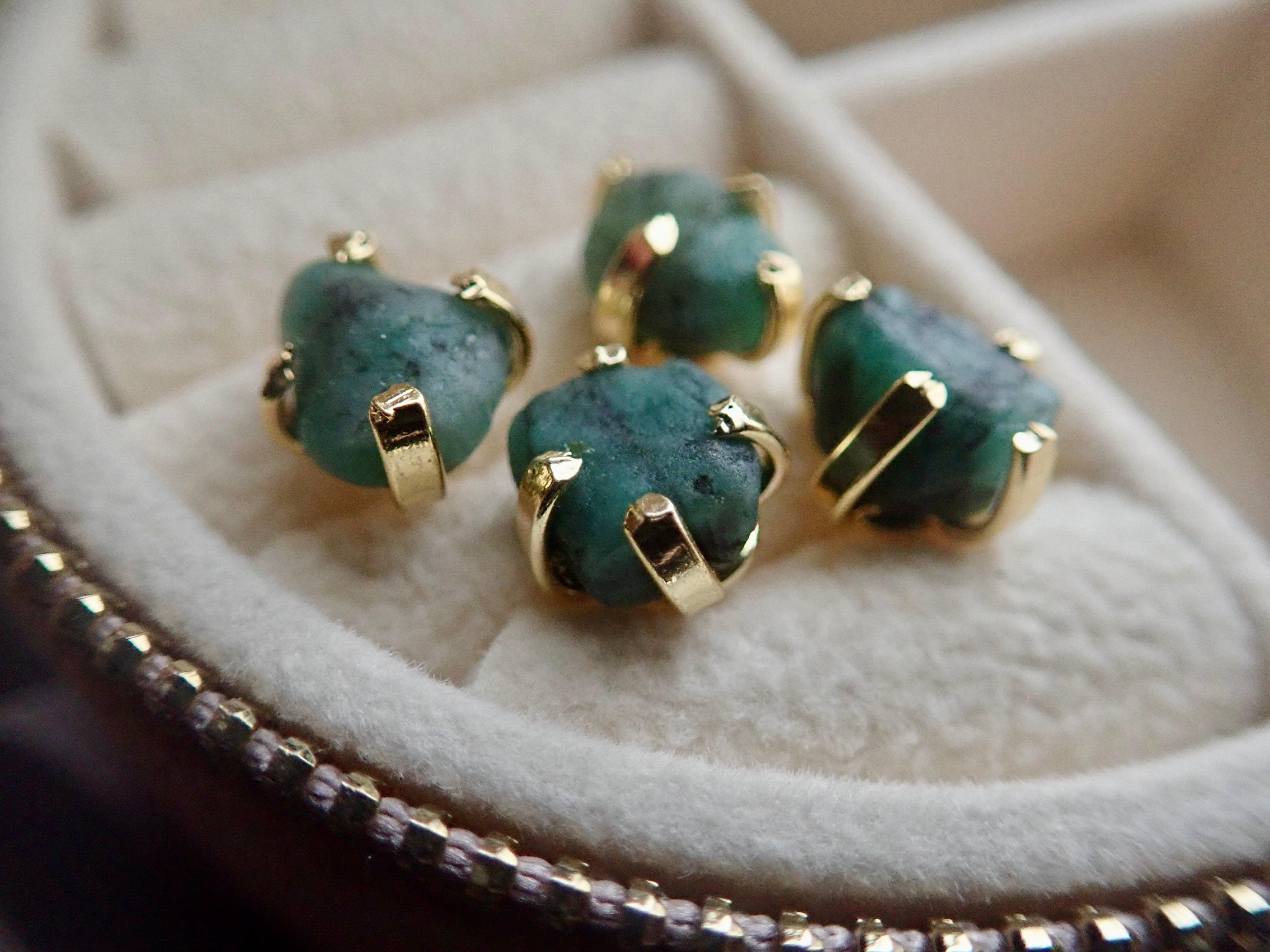 Raw sale emerald earrings