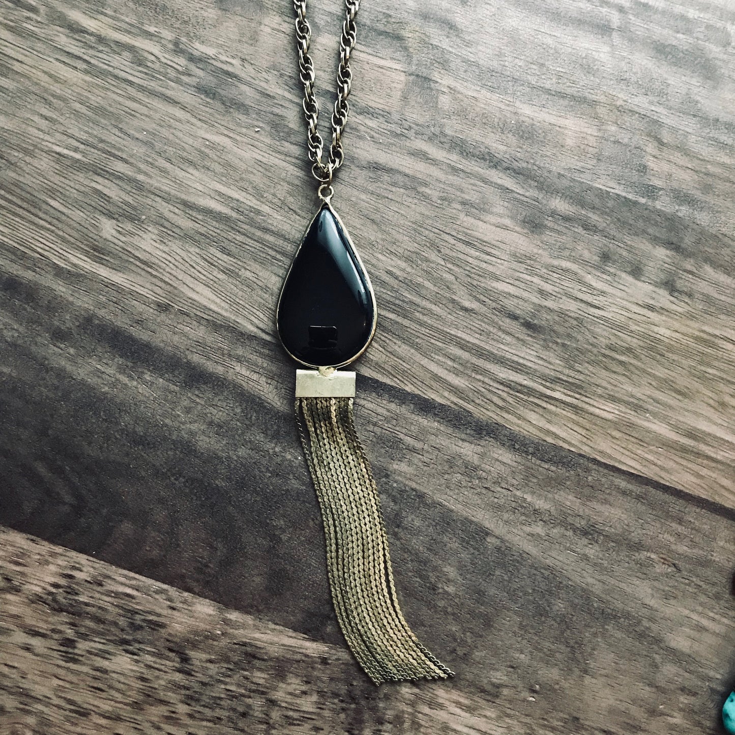 So Metal Tassel Necklace