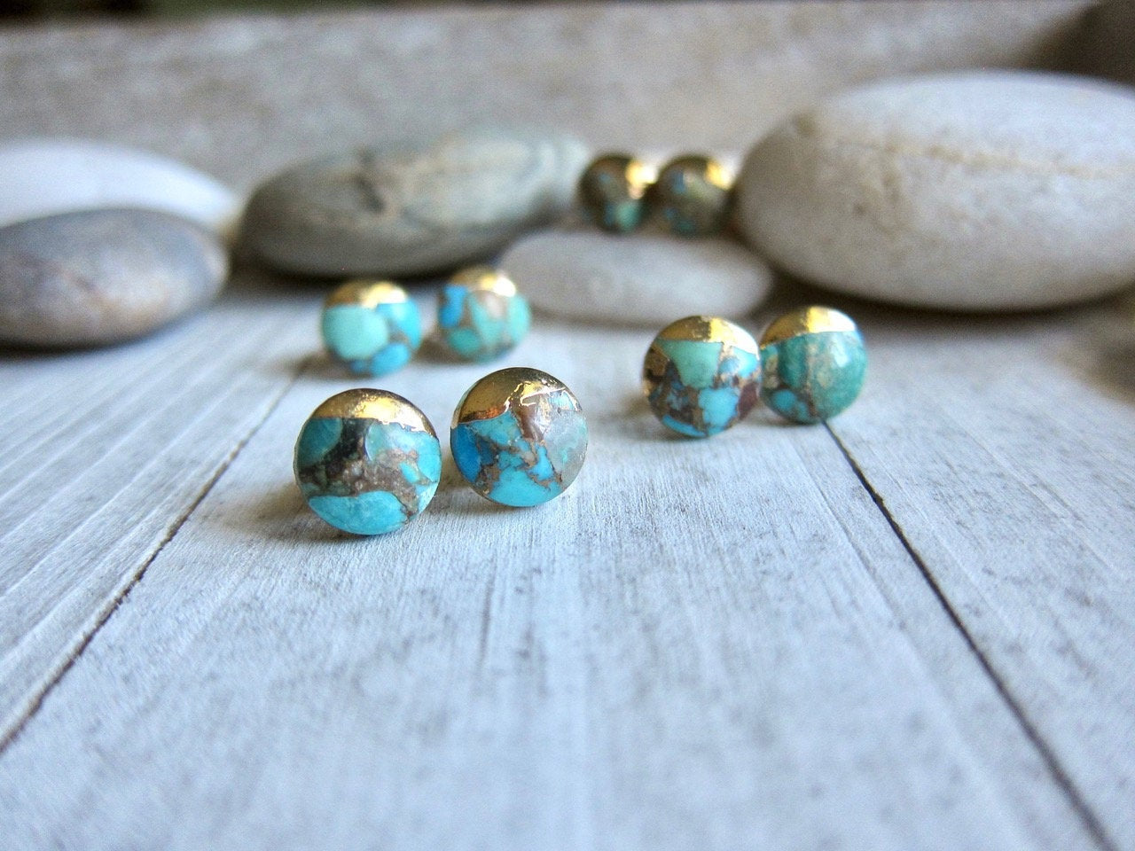 Turquoise Stud Earrings,Turquoise Earrings Gold,Gold Turquoise Studs,Raw Stone Earrings,Turquoise Jewelry,Boho Stud Earrings,Round Turquoise