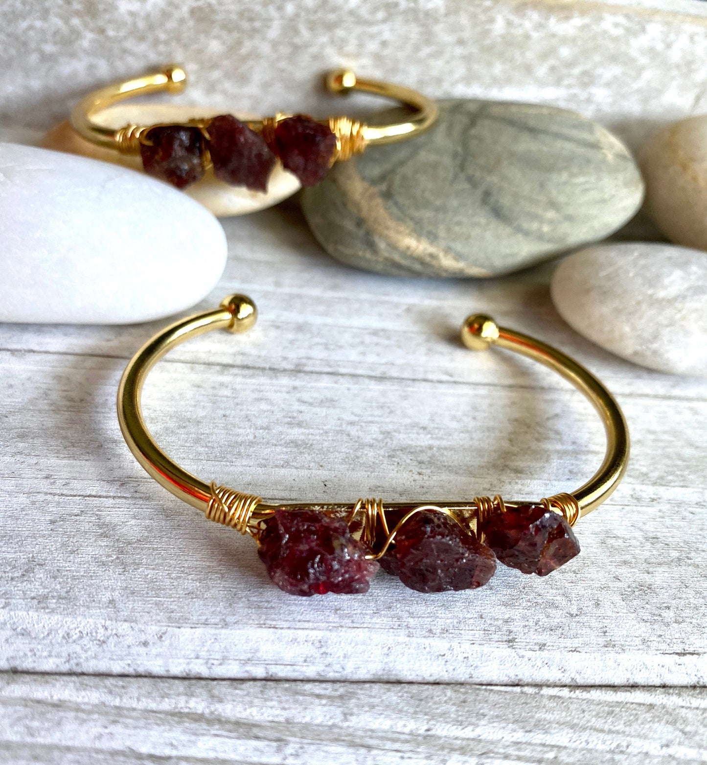 Glendale Garnet Bracelet