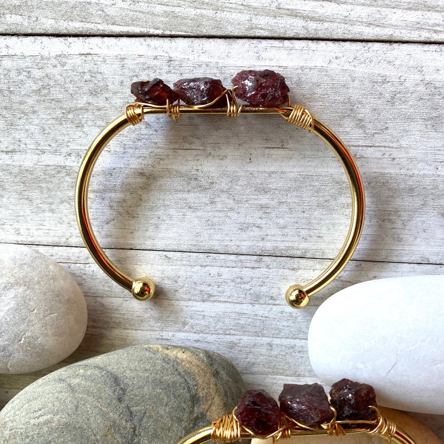 Glendale Garnet Bracelet