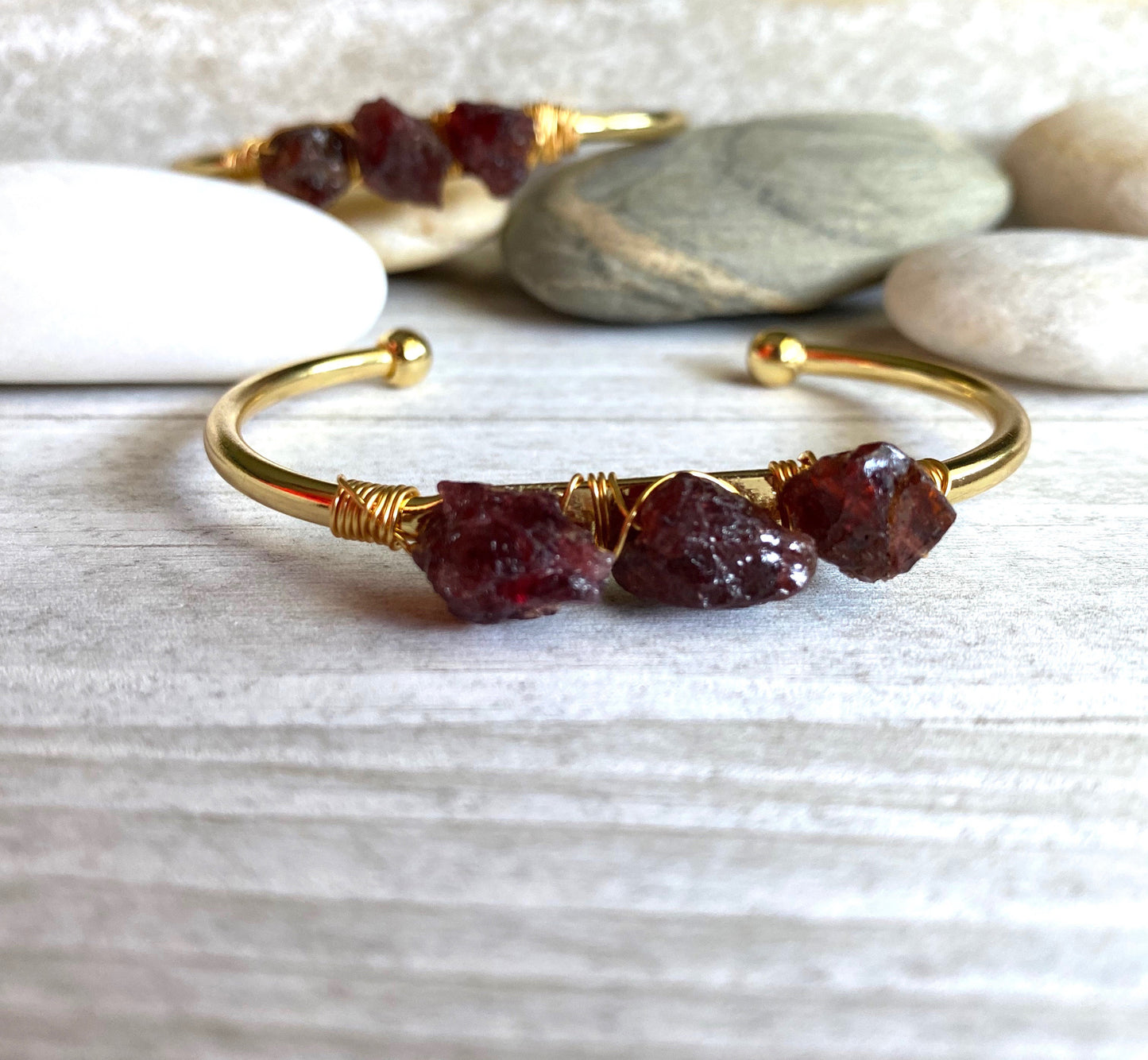 Glendale Garnet Bracelet