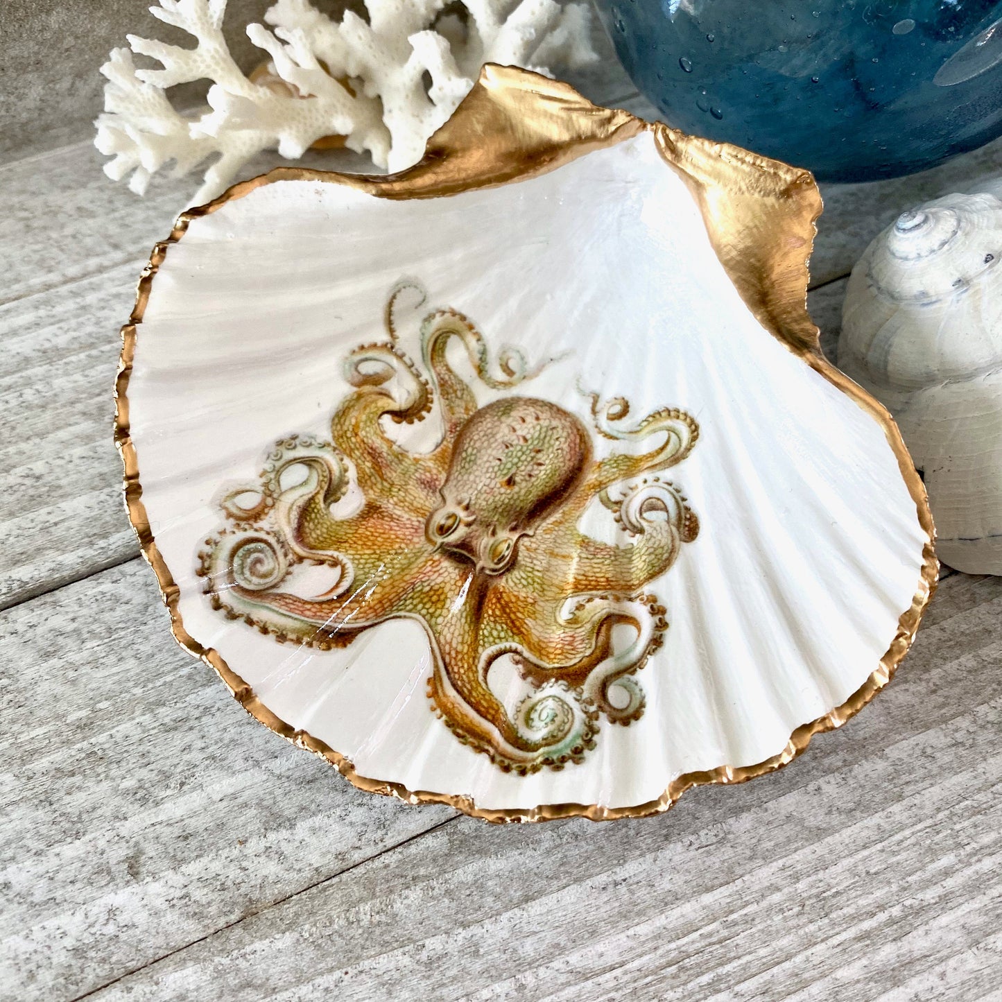 Golden Octopus Scallop Ring Dish