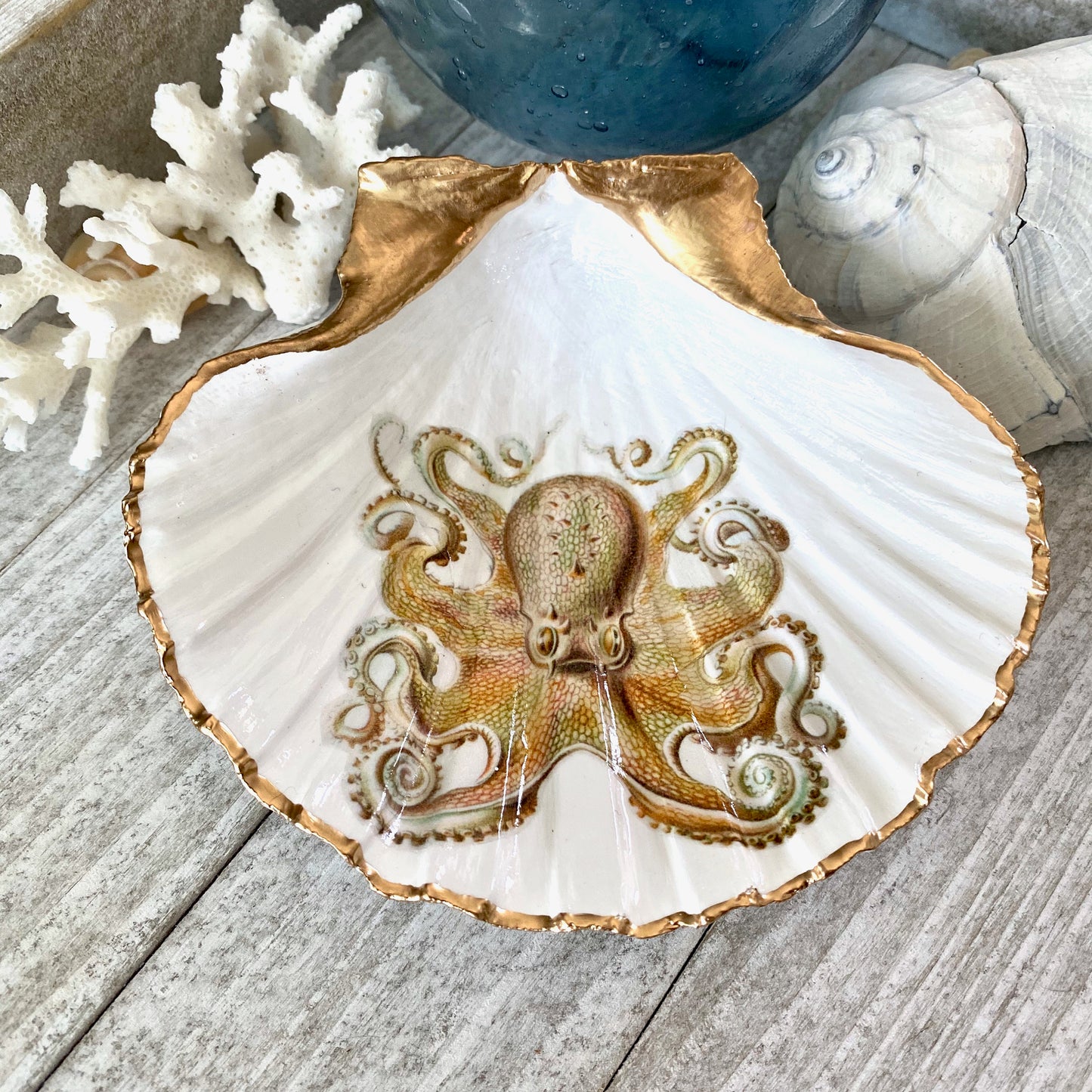 Golden Octopus Scallop Ring Dish